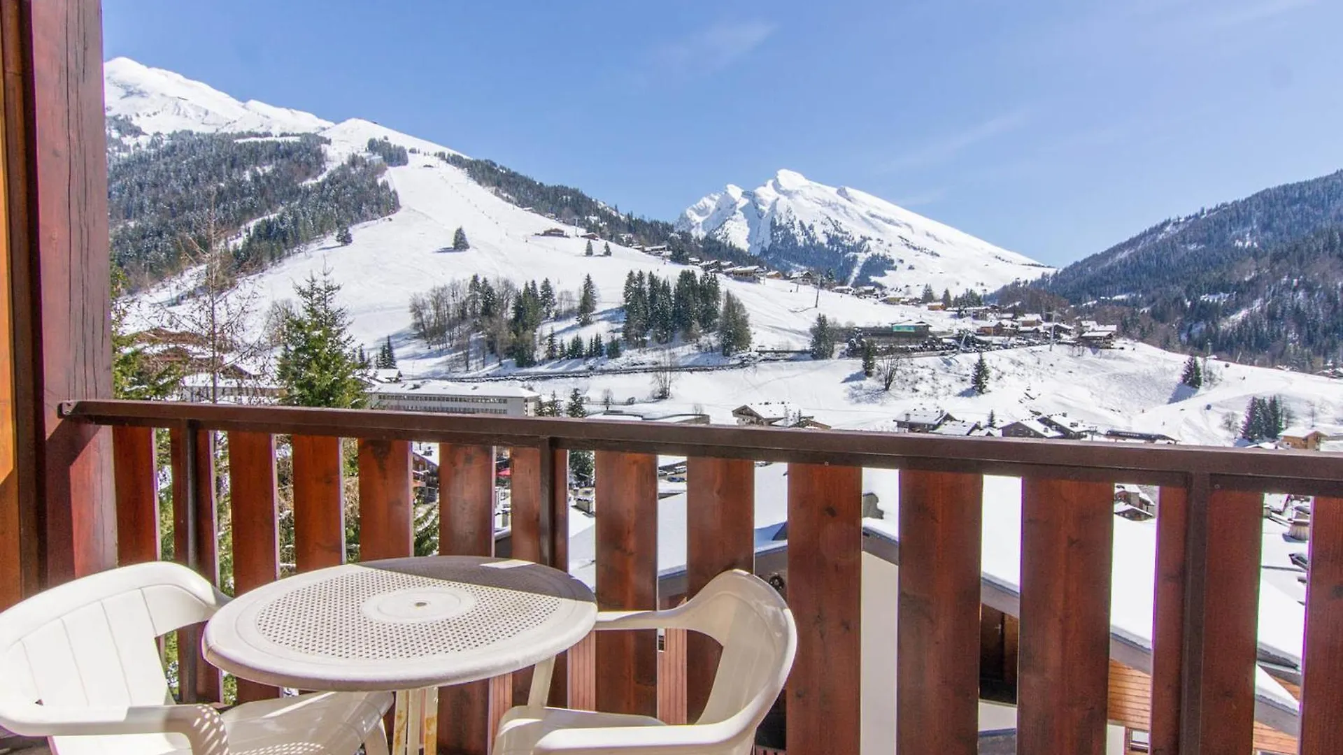 Confortable Studio A La Clusaz, 4 Pers, Wifi, Balcon Sud - Fr-1-818-101 0*,  France